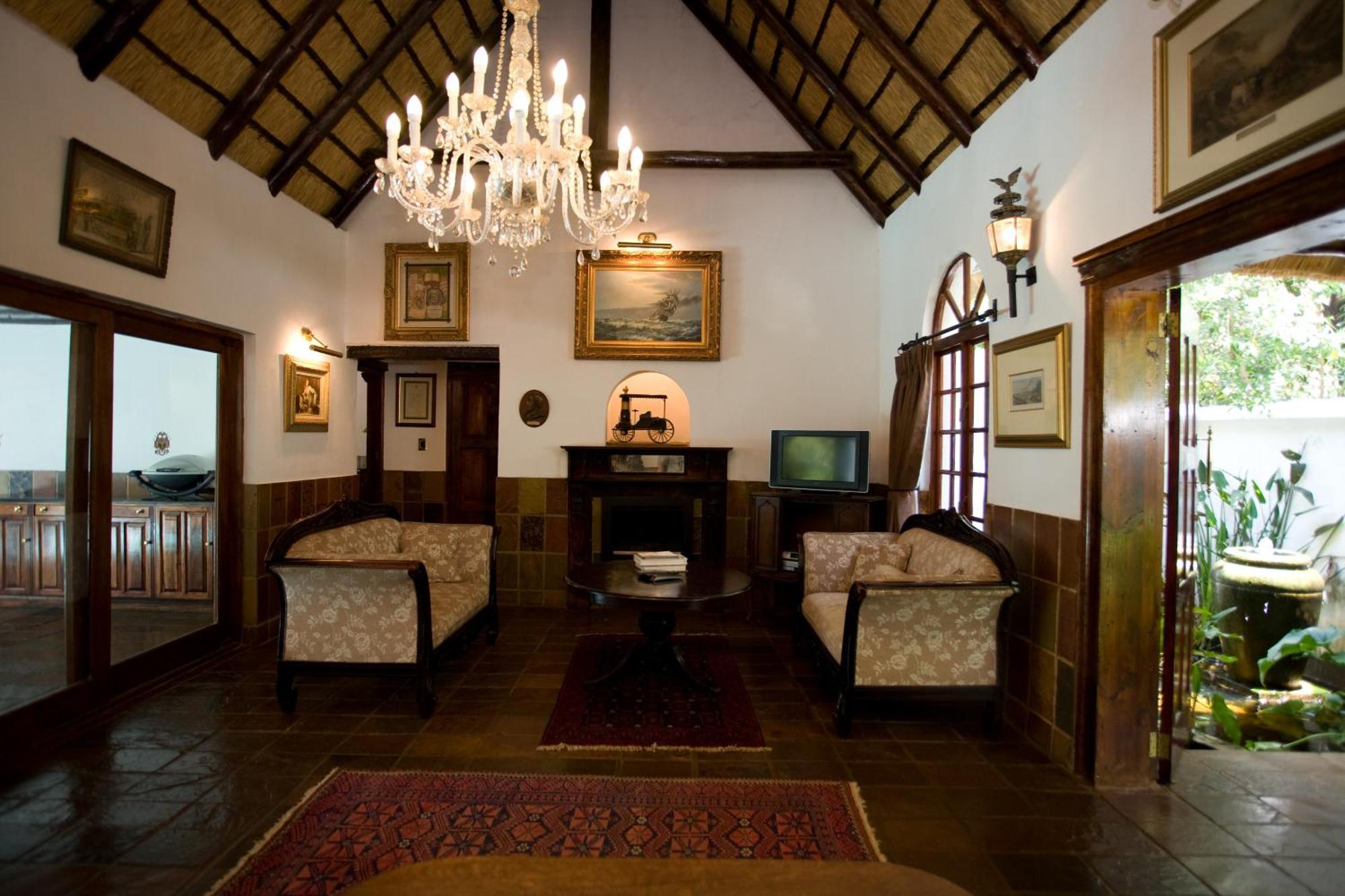 Kedar Heritage Lodge, Conference Centre & Spa Phokeng Экстерьер фото