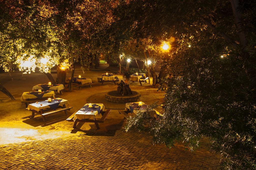 Kedar Heritage Lodge, Conference Centre & Spa Phokeng Экстерьер фото