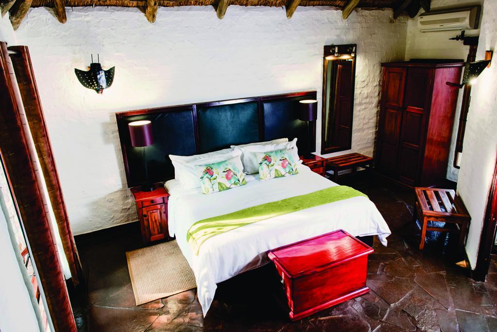 Kedar Heritage Lodge, Conference Centre & Spa Phokeng Экстерьер фото