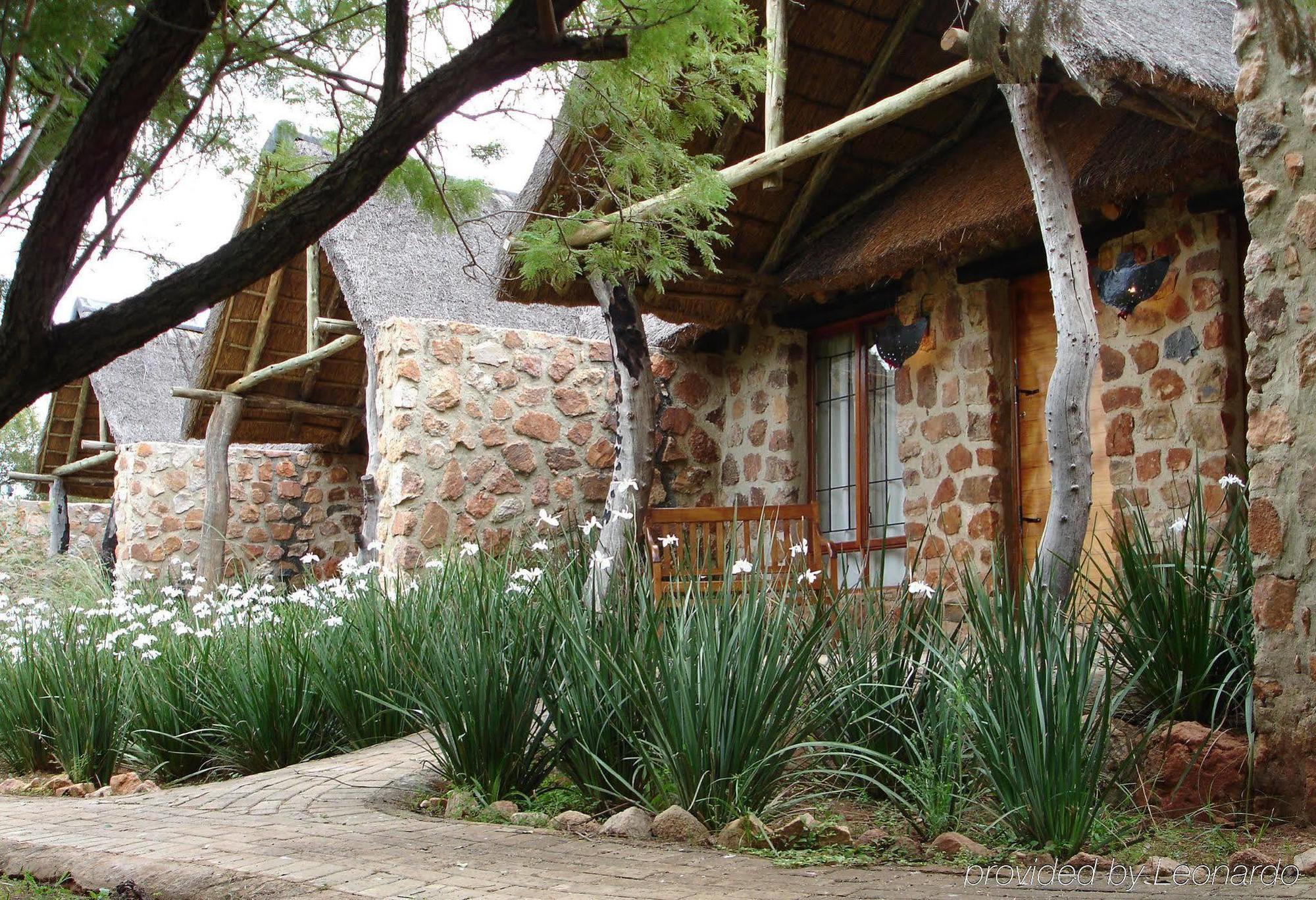 Kedar Heritage Lodge, Conference Centre & Spa Phokeng Экстерьер фото